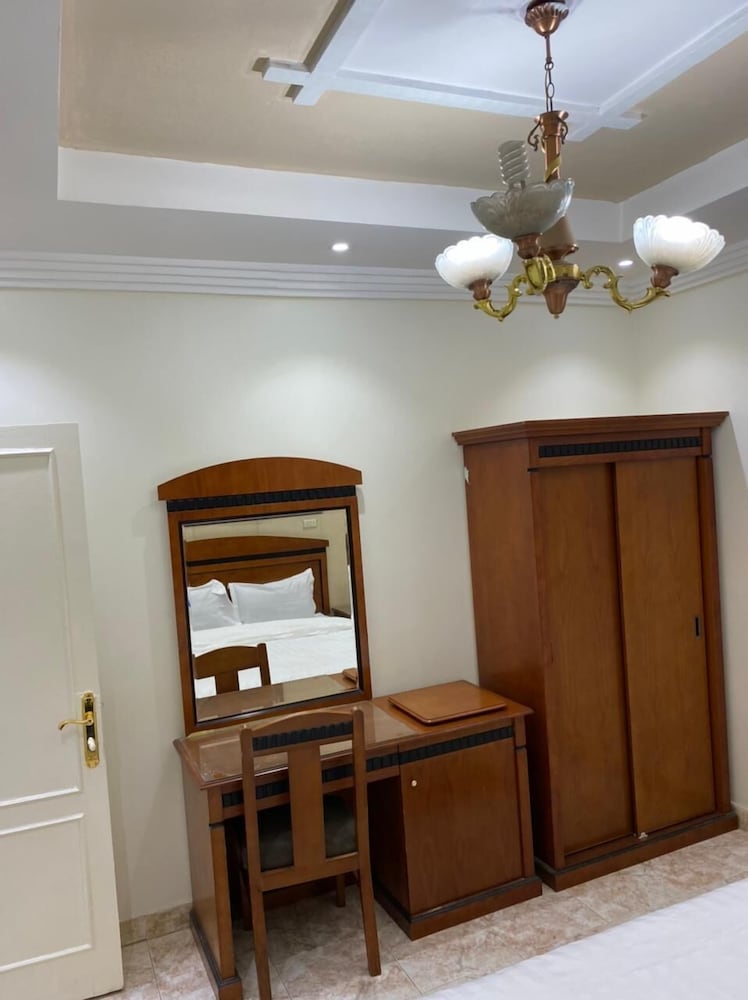 Фото Tabuk Star 1