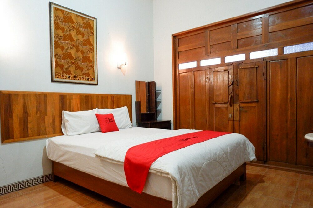 Фото RedDoorz Syariah near Menara Kudus