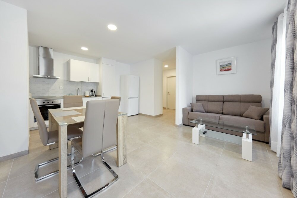 Фото Sonrisa Deluxe Apartments Levante