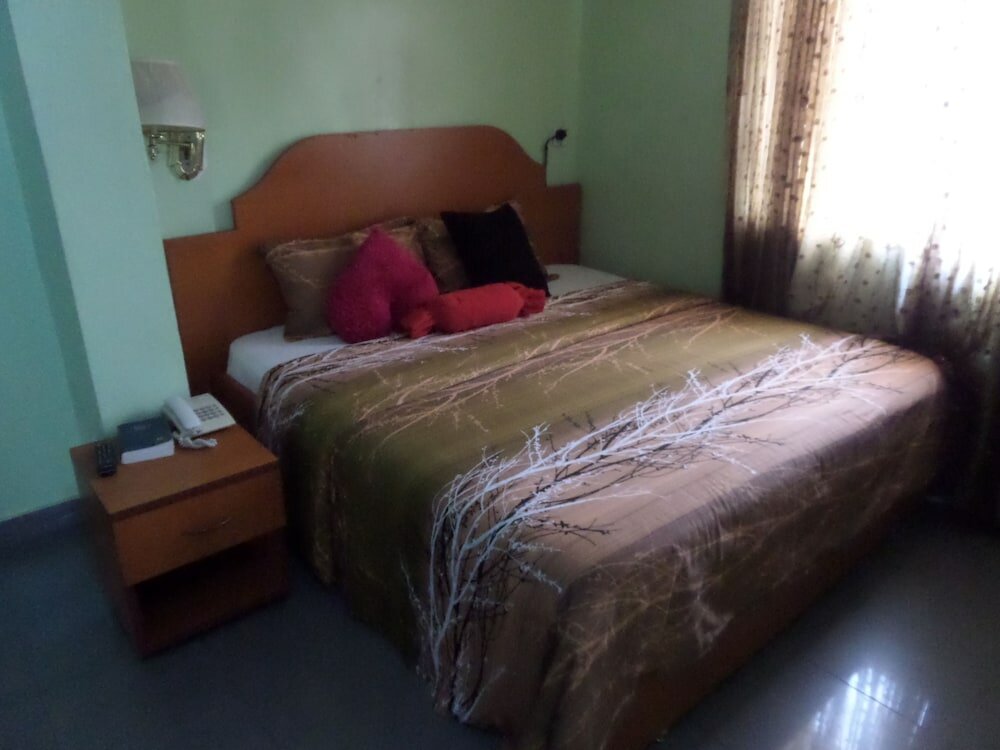 Фото Koltotel Plaza and Suites