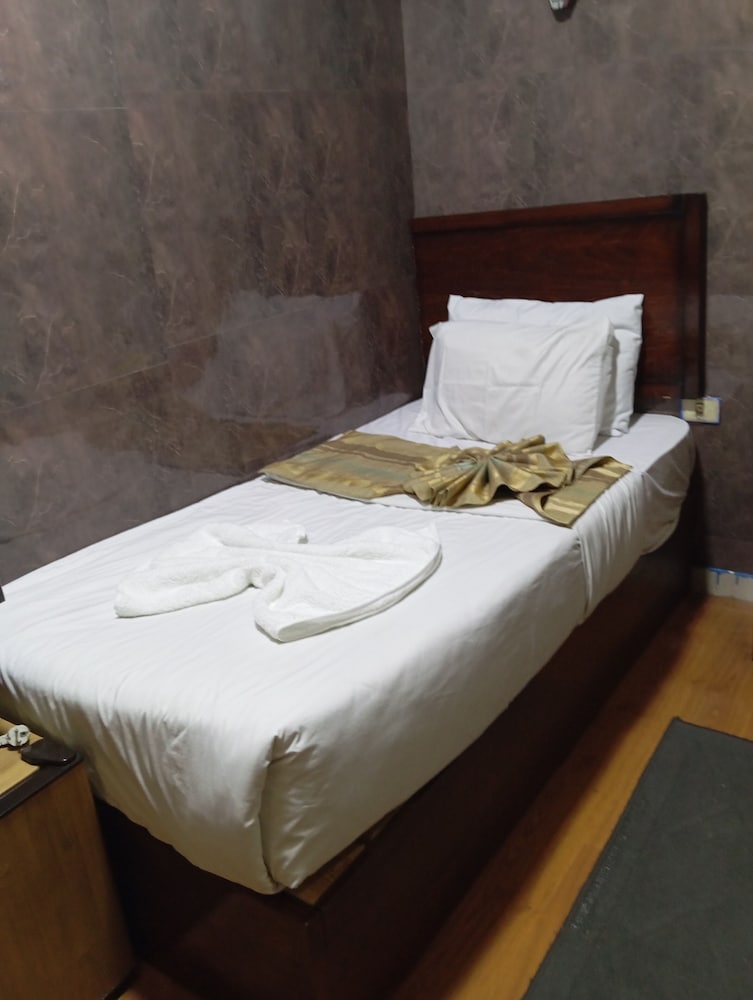 Фото Cairo Hotel