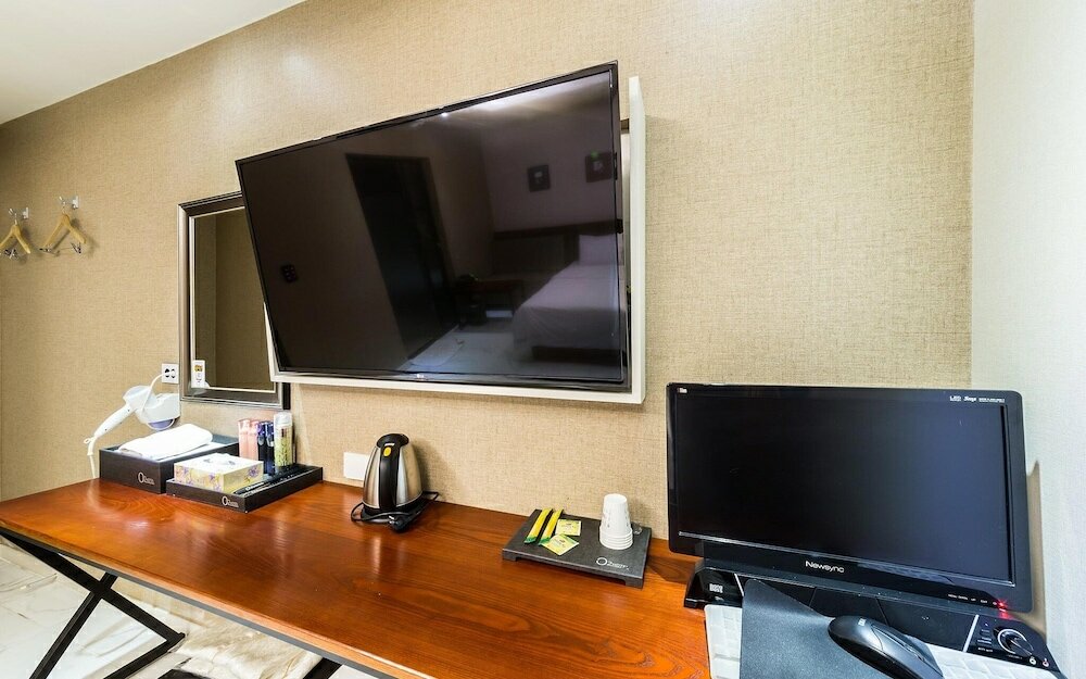 Фото Bucheon Hotel O2