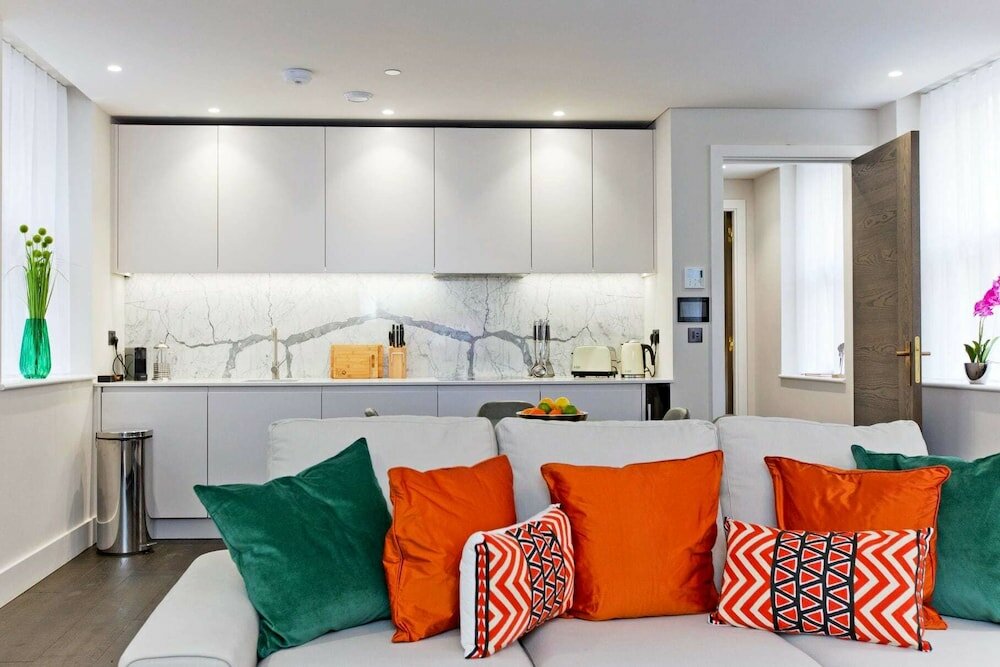 Фото Luxury 2 bed with lift ac and concierge