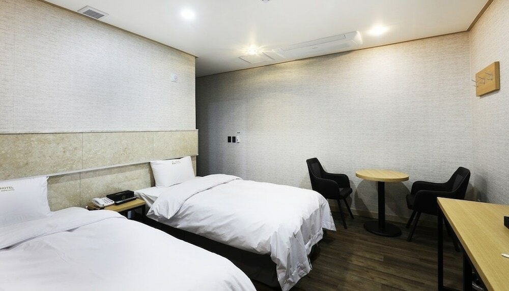 Фото Hotel Grand Suite
