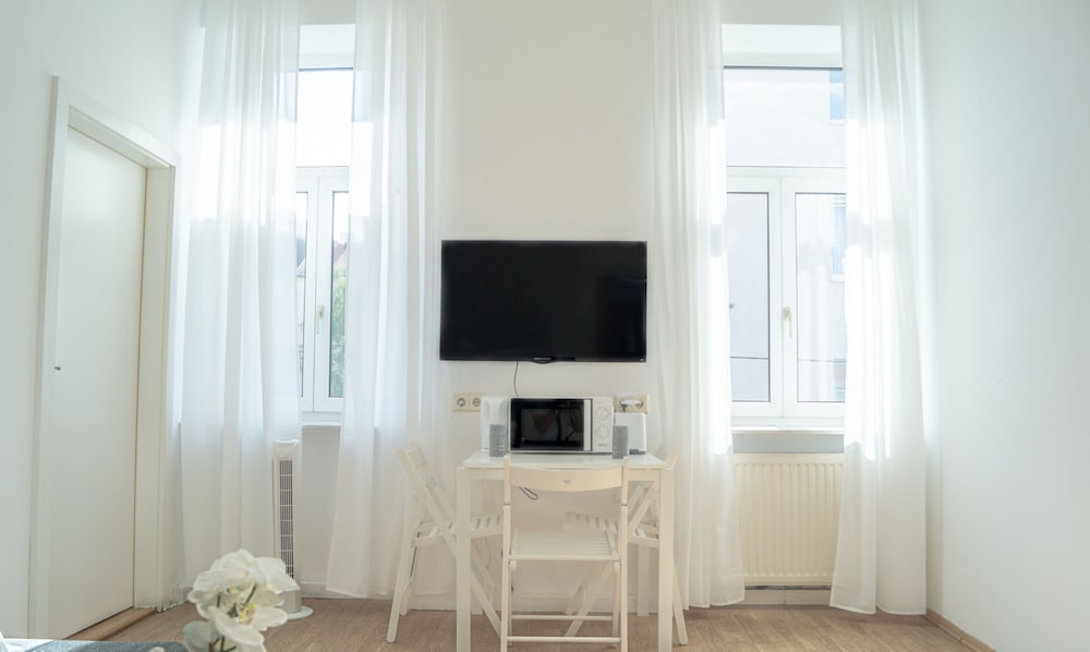 Фото Shared Economy Apartment Schönbrunn