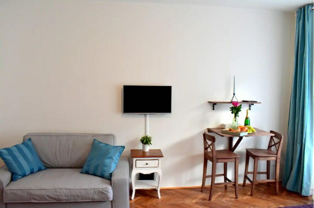 Фото Sokolovska Apartment