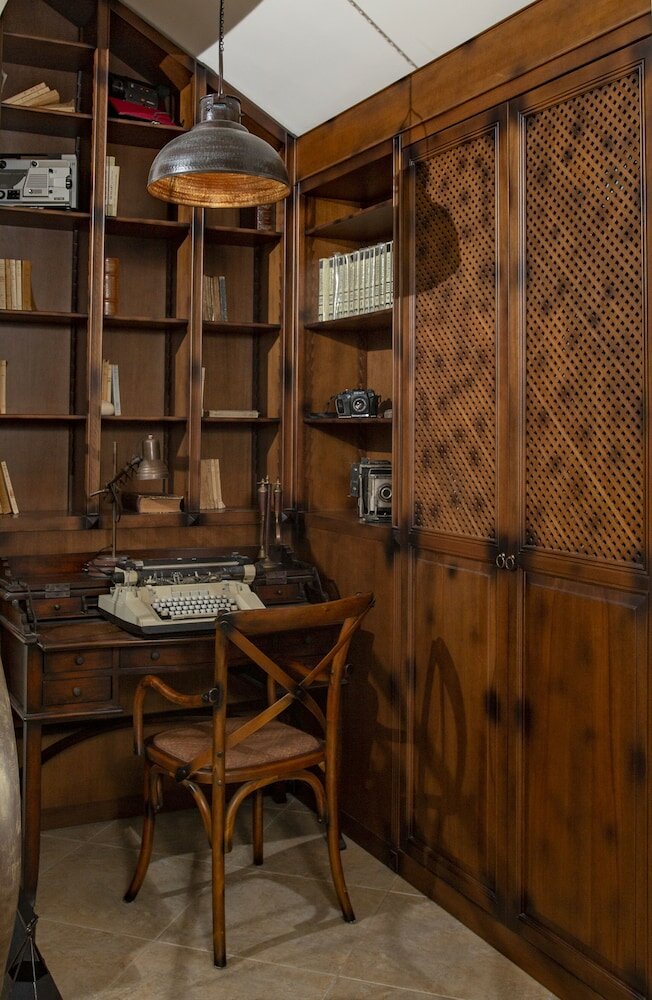 Фото Luxury Villa Golden Crest with pool