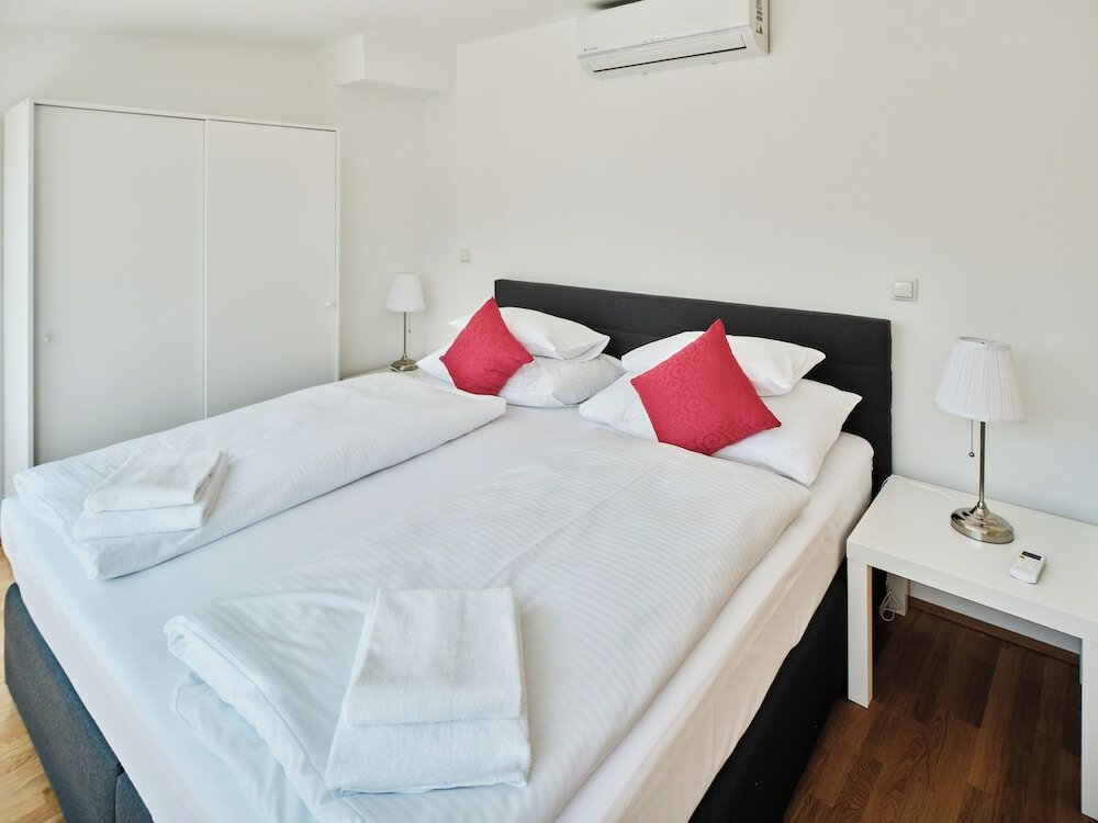 Фото My Schönbrunn Apartments