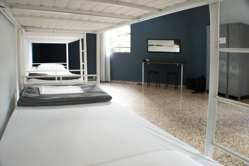 Фото Quart Youth Hostel