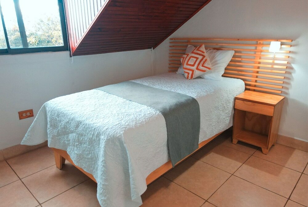 Фото Trebol Amarillo Bed & Breakfast