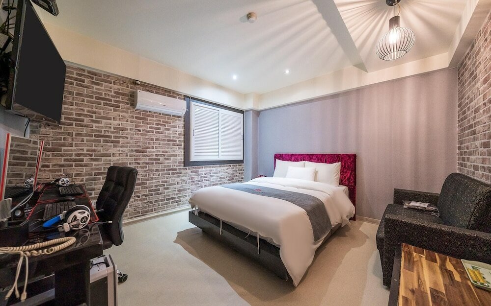 Фото Nowon A Plus Hotel