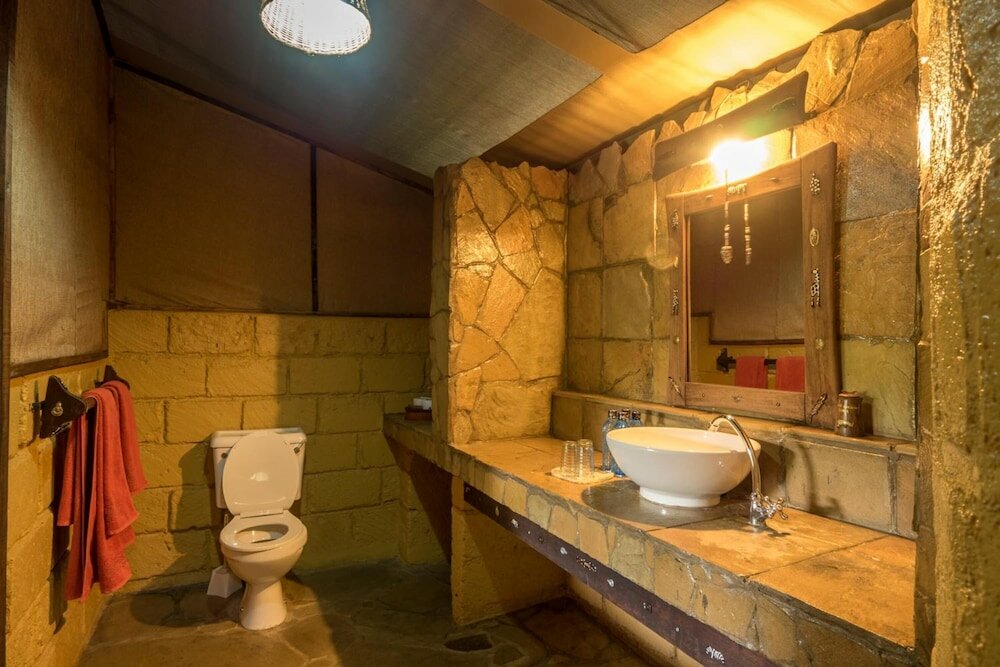 Фото Rhino Watch safari Lodge