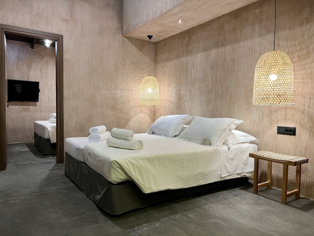 Фото Psamathi L&t