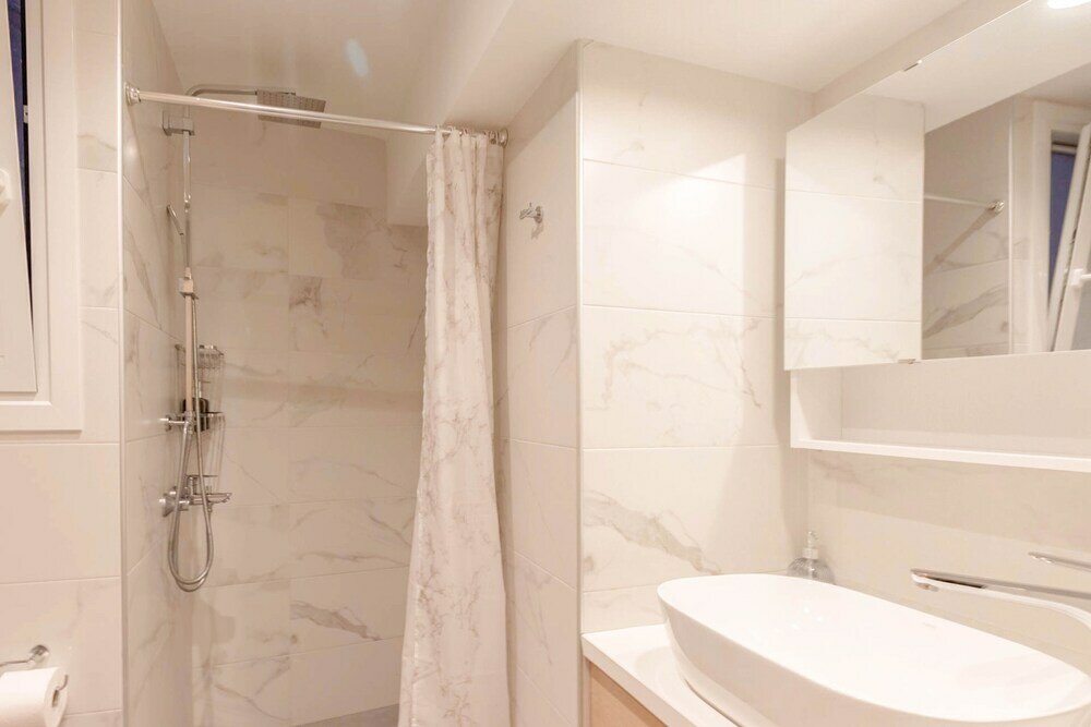 Фото Athens Plaka Family Suites