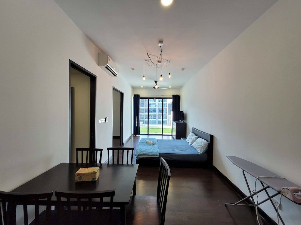 Фото V Residence SunwayVelocity by SleepyBear