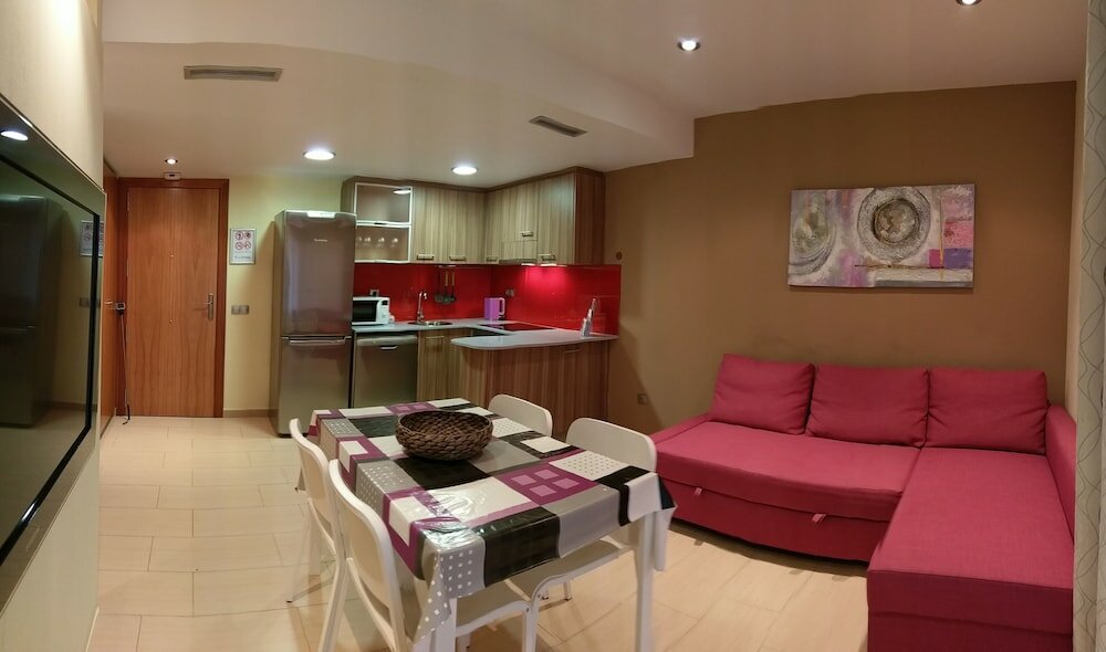 Фото Bed and Go Apartments Lloret