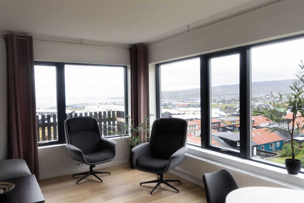 Фото New Stylish 3Br Apartment City And Mountain View