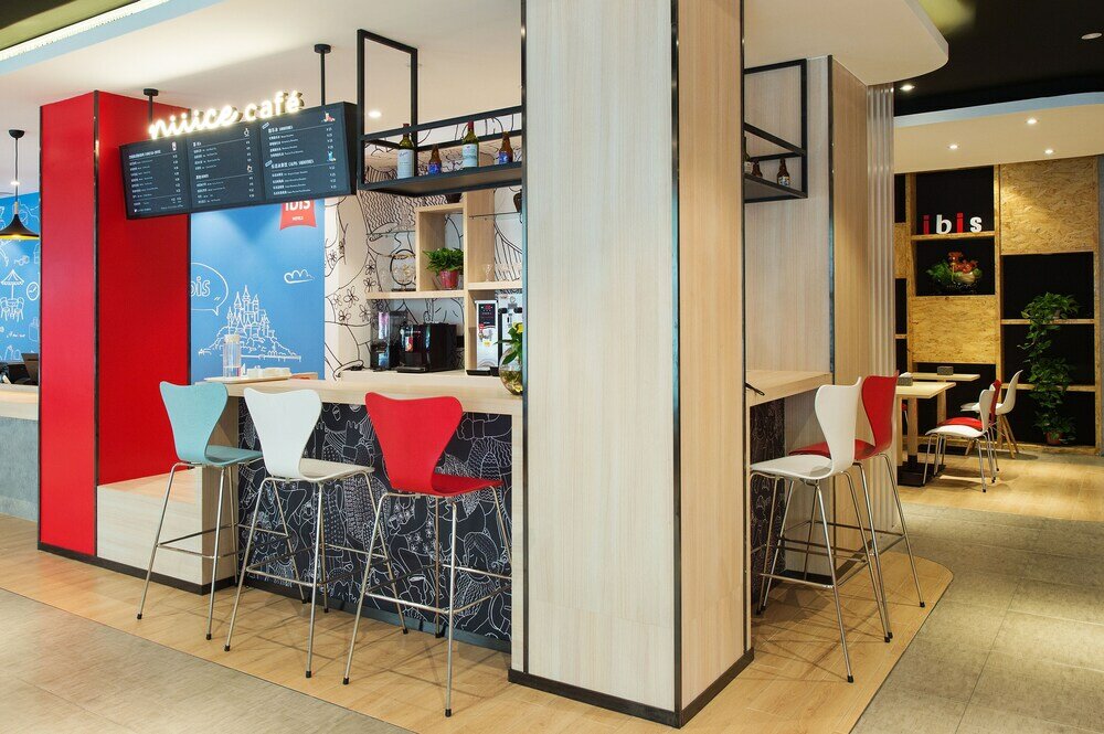 Фото Ibis Harbin Central Street Hotel