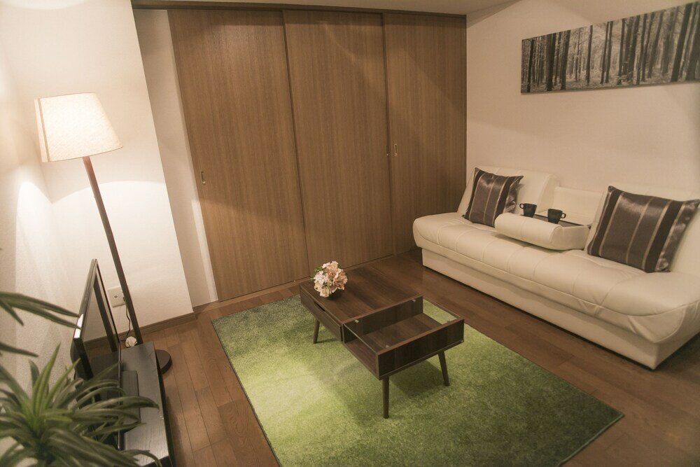 Фото Shinsaibashi-House B