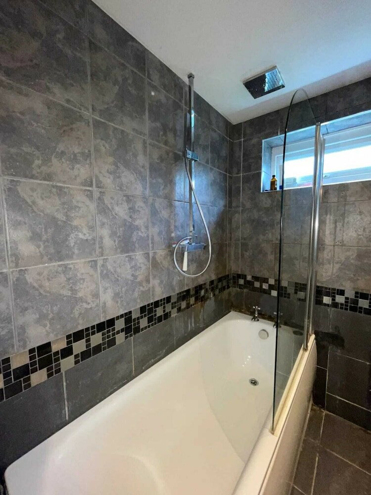 Фото Trendy 2bd Flat - 6 Minutes to Wimbledon