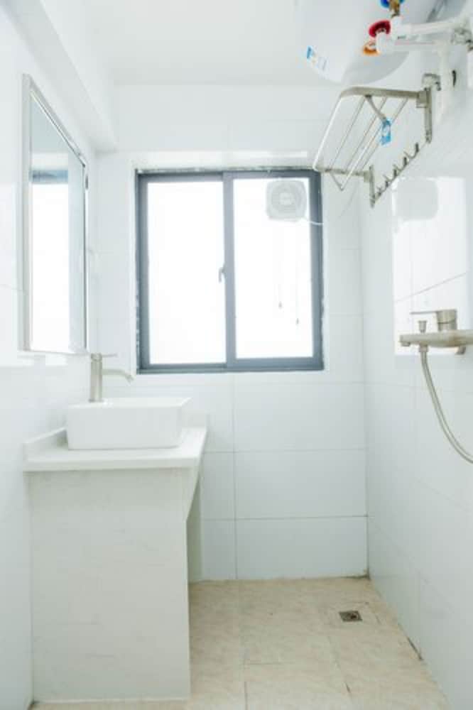 Фото Kaimi Apartment Kesheng Plaza Branch