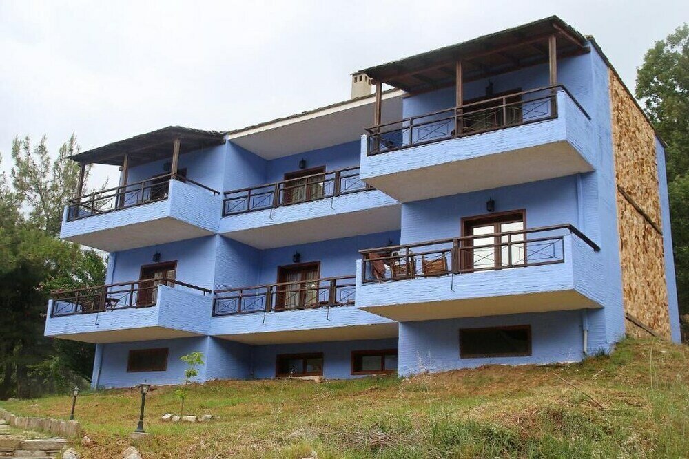 Фото отеля 3