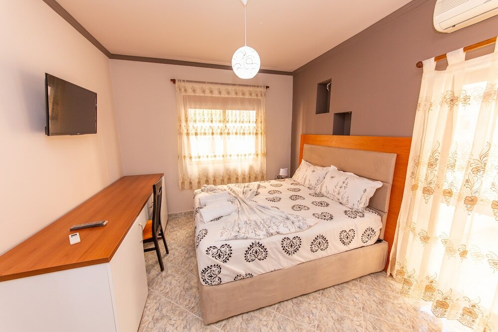 Фото Fiore Hotel