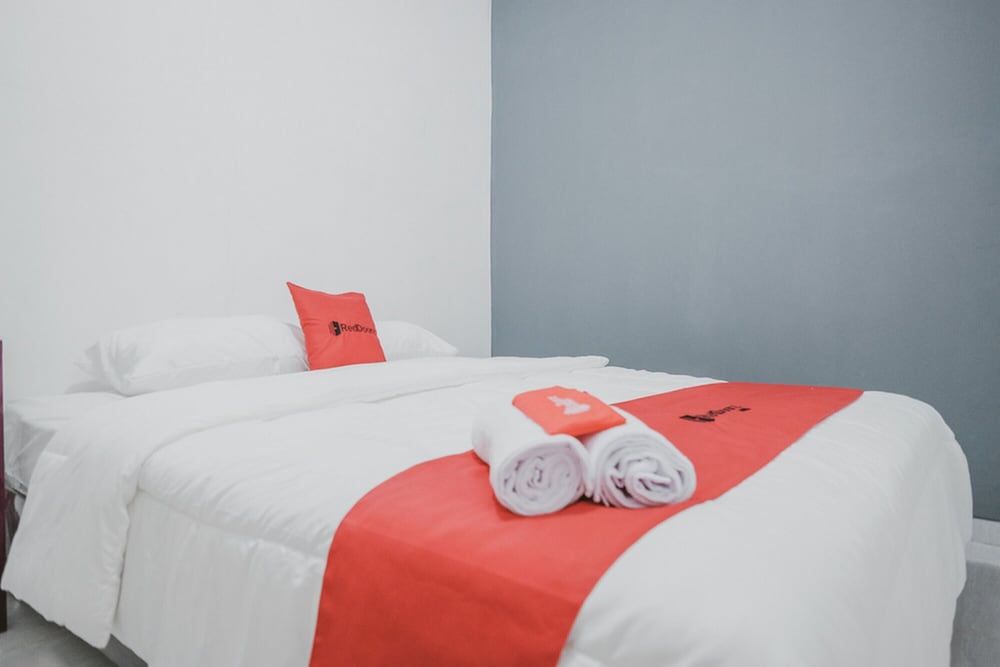 Фото RedDoorz Syariah near Mall Boemi Kedaton Lampung 2