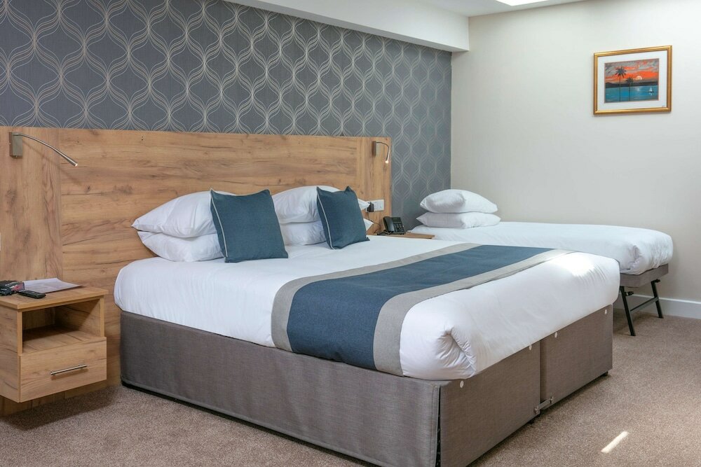 Фото Best Western Northfields Ealing Hotel