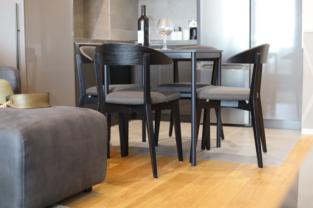 Фото Apartments Royal Sakura Park