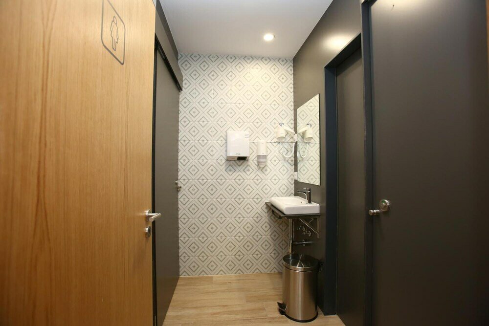 Фото Dpaso Urban Hostel