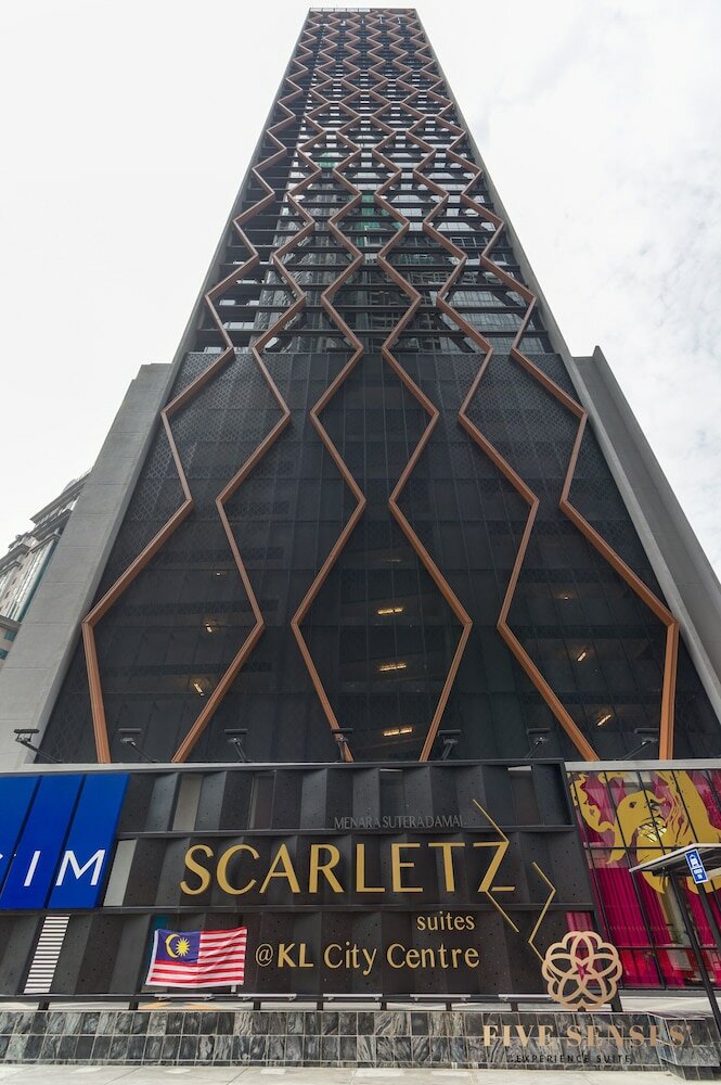 Фото Scarletz Suites by Five senses