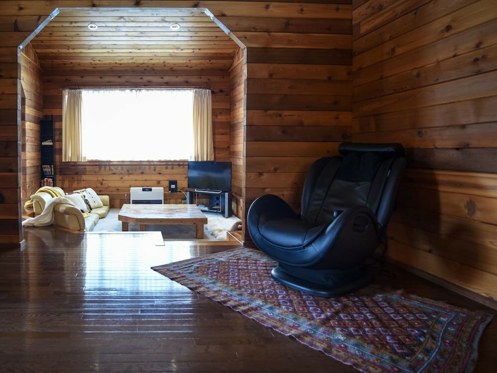 Фото Woodpecker Chalet