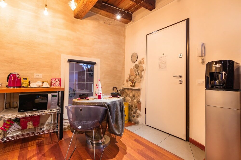 Фото Abbraccio di Romeo e Giulietta