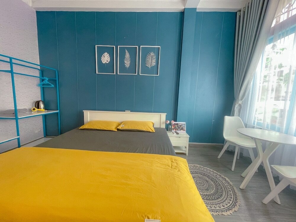 Фото La Casa Homestay Ha Long