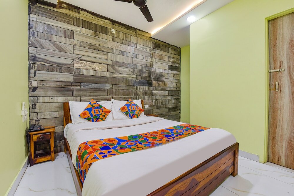 Фото Fabexpress Rani Bagh