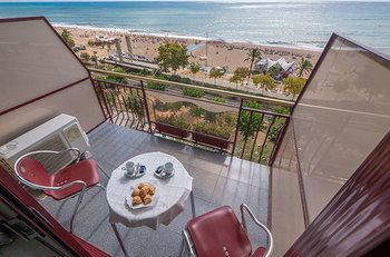 Фото  Checkin Garbí 