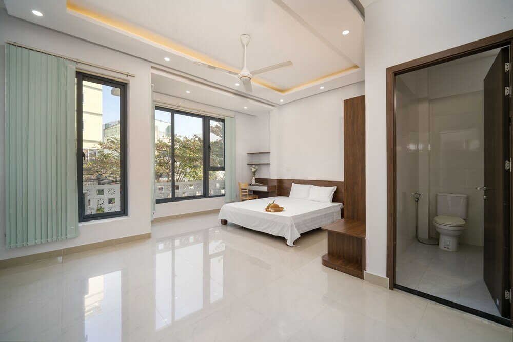 Фото T P Deluxe House