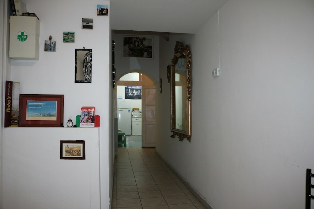 Фото Roman Place