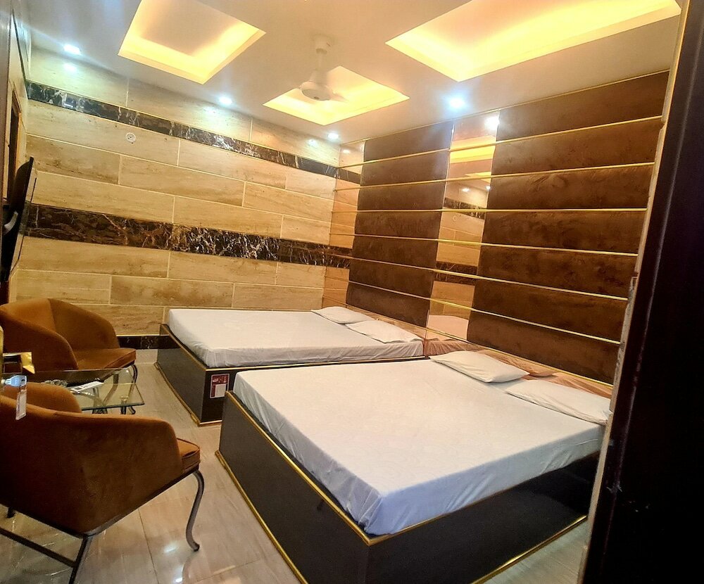 Фото Апарт-отель Smart Apartment's Lahore