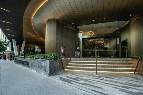 Гостиница Luxury 1 Bedroom Retreat in Brisbane City With Pool and gym в Брисбене
