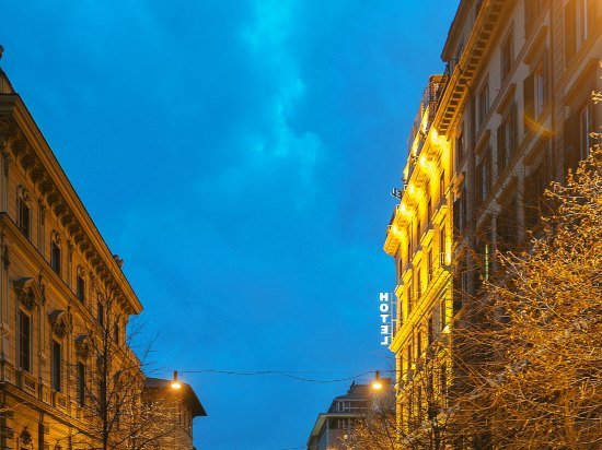 Фото отеля 2