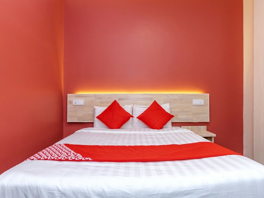 Фото Oyo 778 BMW 2 Hotel