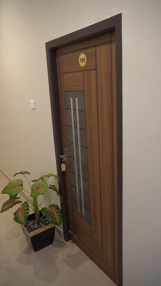 Фото Hotel Akshith Inn