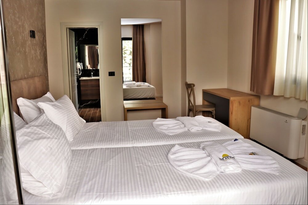 Фото Relax Inn Hotel Durres