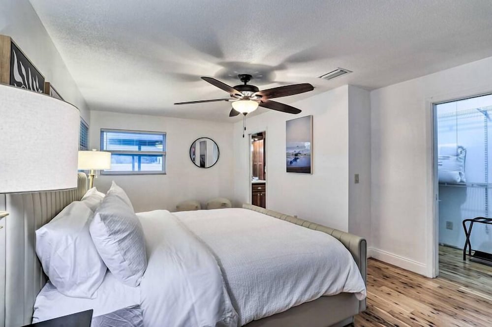 Фото Largo Haven Pool Hockey Table Gym