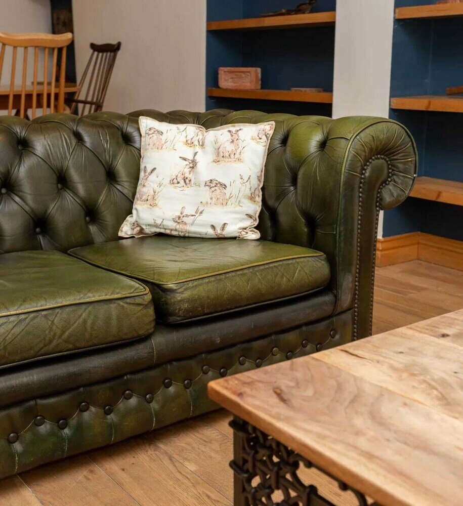 Фото Charming 2 Bedroom House in Angel