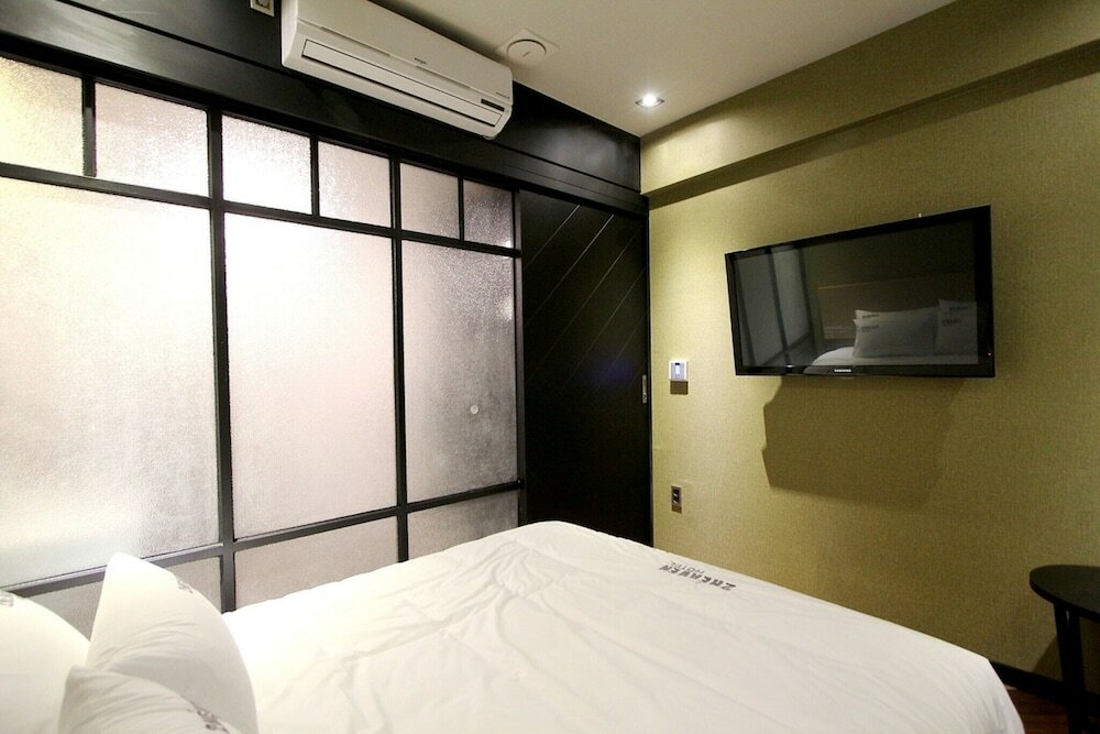 Фото Busan Gwangalli 2 Heaven Hotel