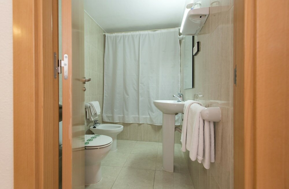 Фото Apartamentos California