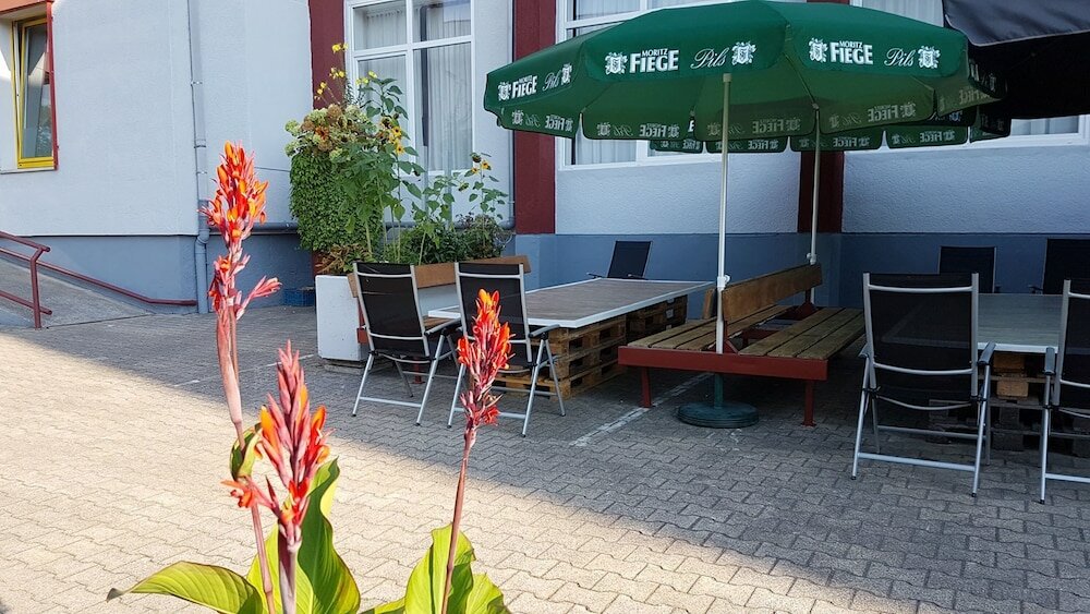 Фото Ruhr Inn Hotel